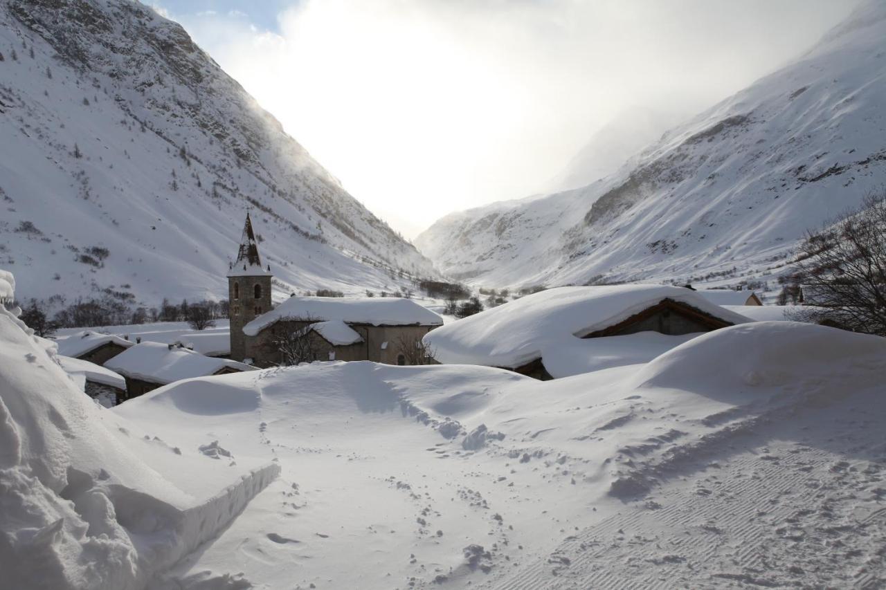 Hotel Du Glacier Des Evettes บอนเนวัล-ซัวร์-อาร์ค ภายนอก รูปภาพ